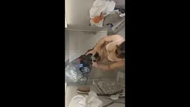 Dokumentasi Gadis Cantik Live Kasur Toko