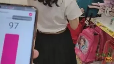 Gadis Cantik Pasrah Goyang Kasur Bareng Pacar